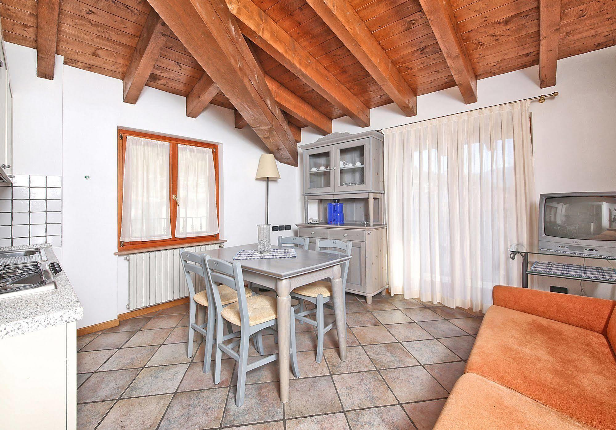 Residence Casa Gardola, Gtsgroup Tignale Extérieur photo
